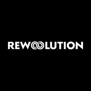 (c) Rewoolution.it